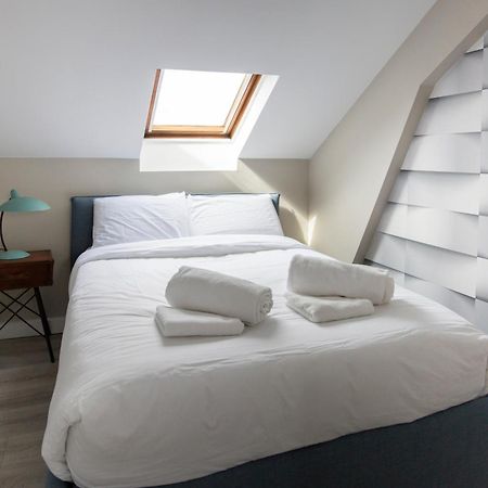Modern Apartement In The City Center. Poissy Extérieur photo