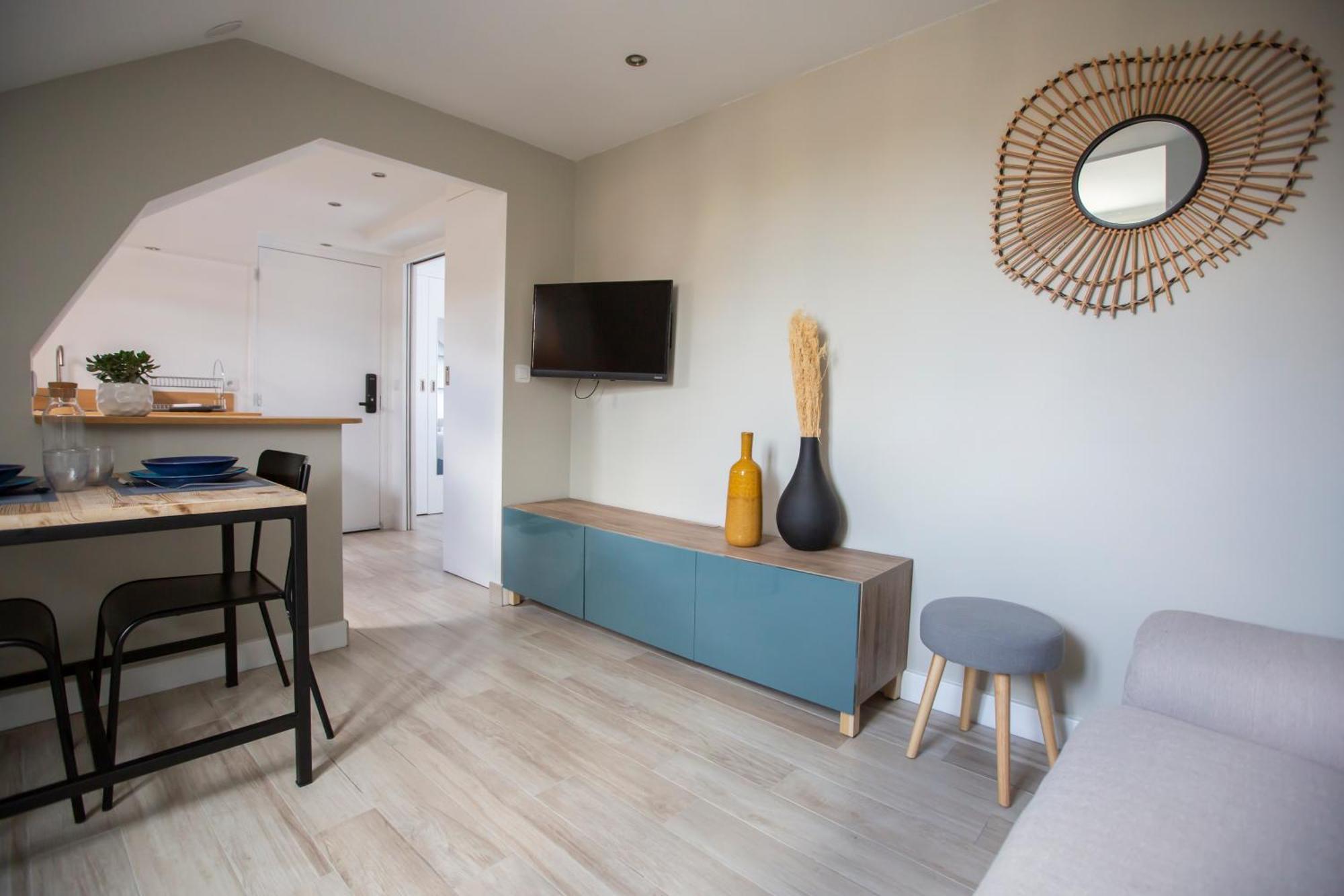 Modern Apartement In The City Center. Poissy Extérieur photo